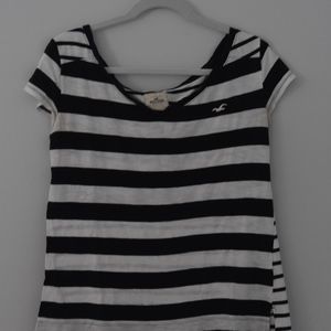 Hollister Blue stripped t shirt